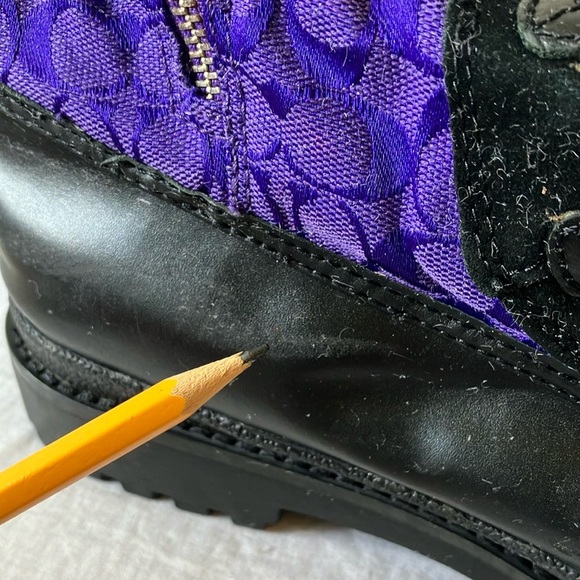 Coach: Purple & Black Libby (A7174) Winter Snow Boots- 8.5 - Picture 11 of 16